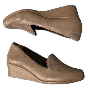 NURTURE by Lamaze Taupe Wedge Shoes Size 8.5